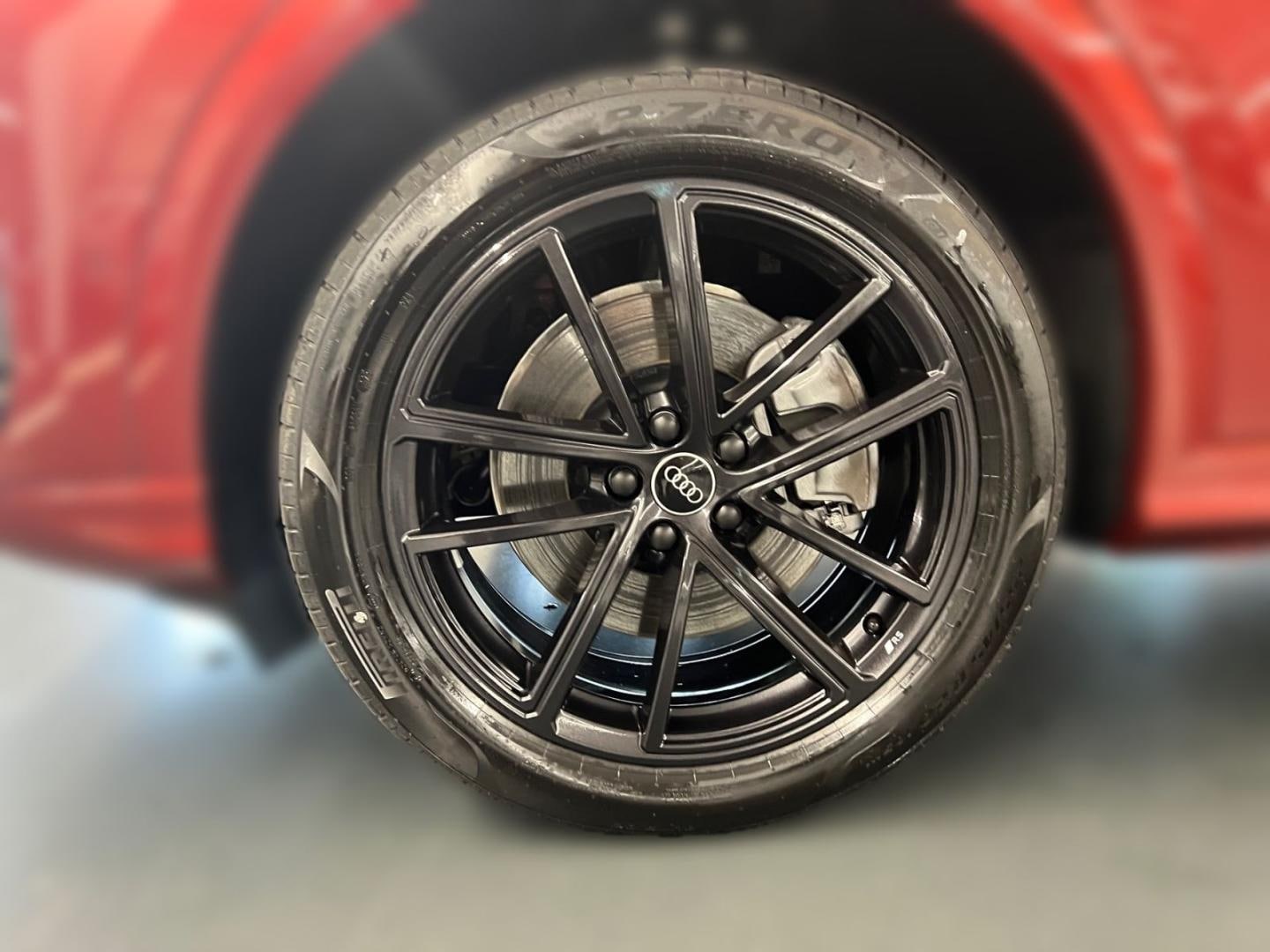 Bild über Audi Q5 SUV TDI quattro 150 kW S tronic - für weitere Informationen kontaktieren Sie den Audi Partner