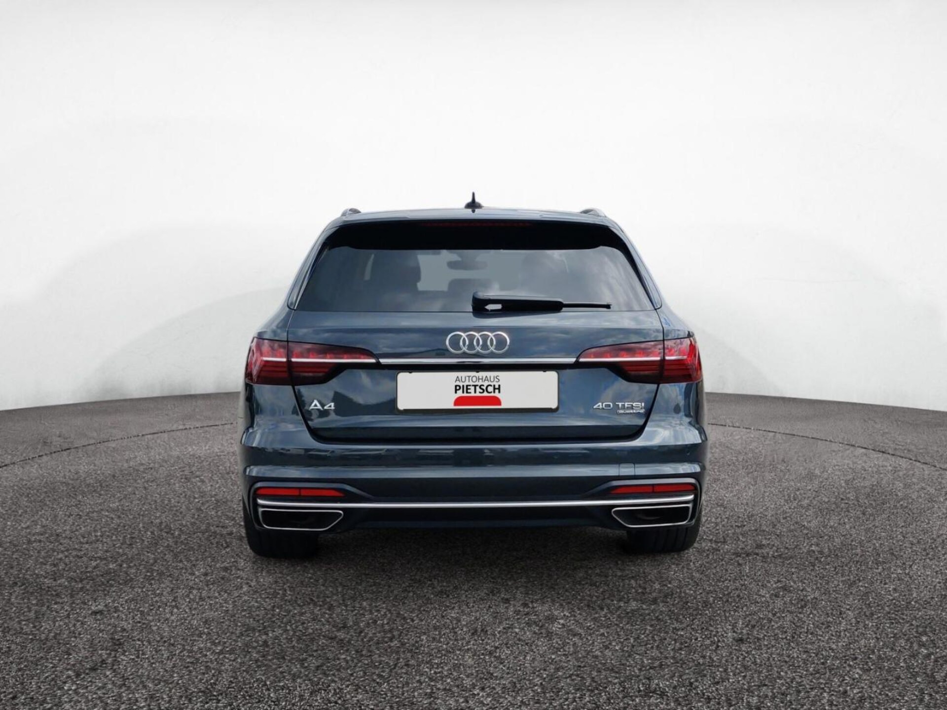 Audi A4 Avant Advanced
