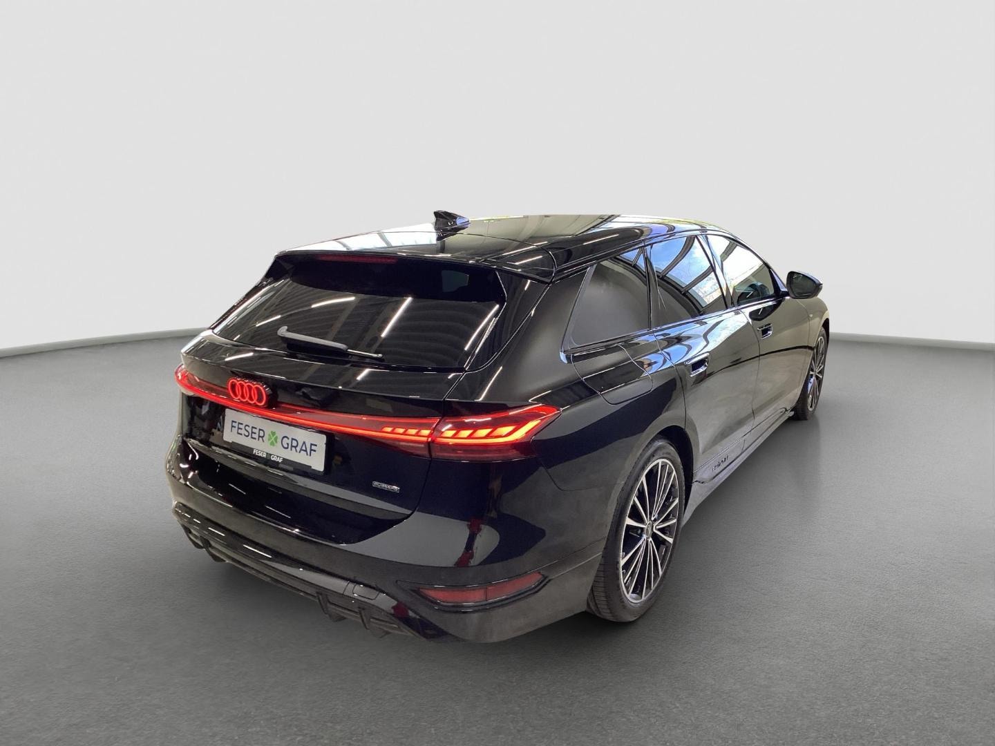 Bild über Audi A6 Avant e-tron S line business e-tron quattro 315 kW - für weitere Informationen kontaktieren Sie den Audi Partner