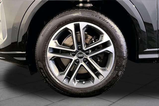 2025 Audi Q5 Premium Plus - Photo 11