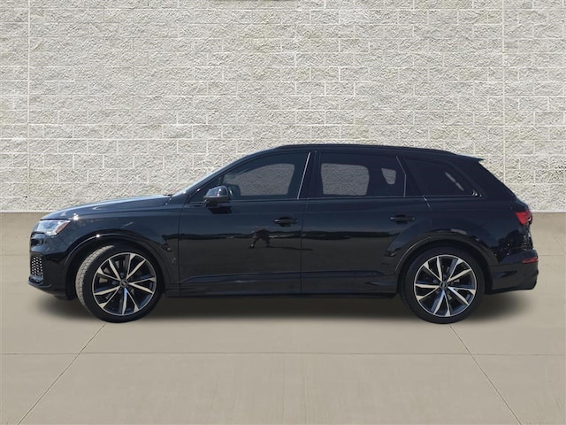 2023 Audi SQ7