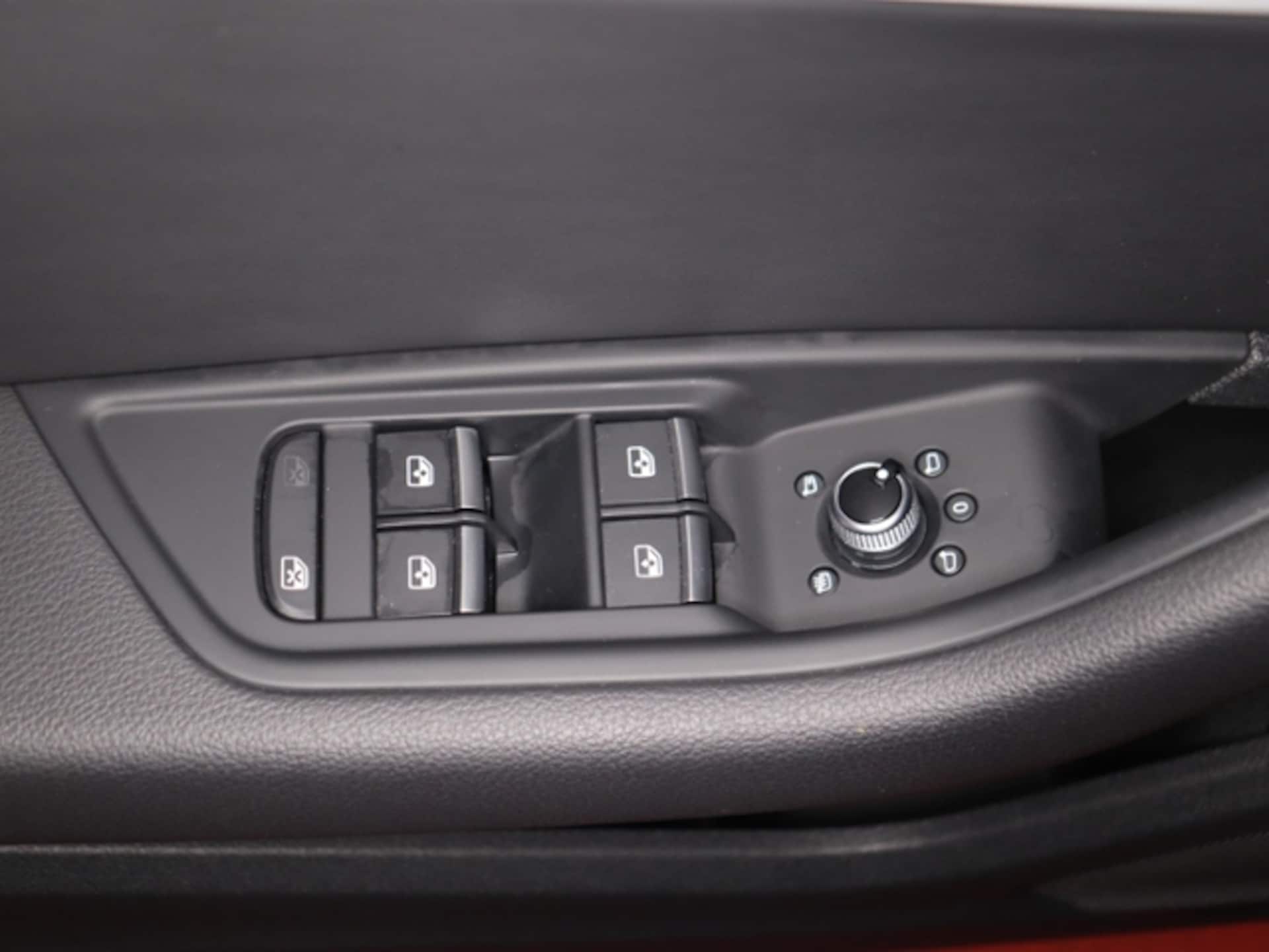 Audi A4 Avant S line