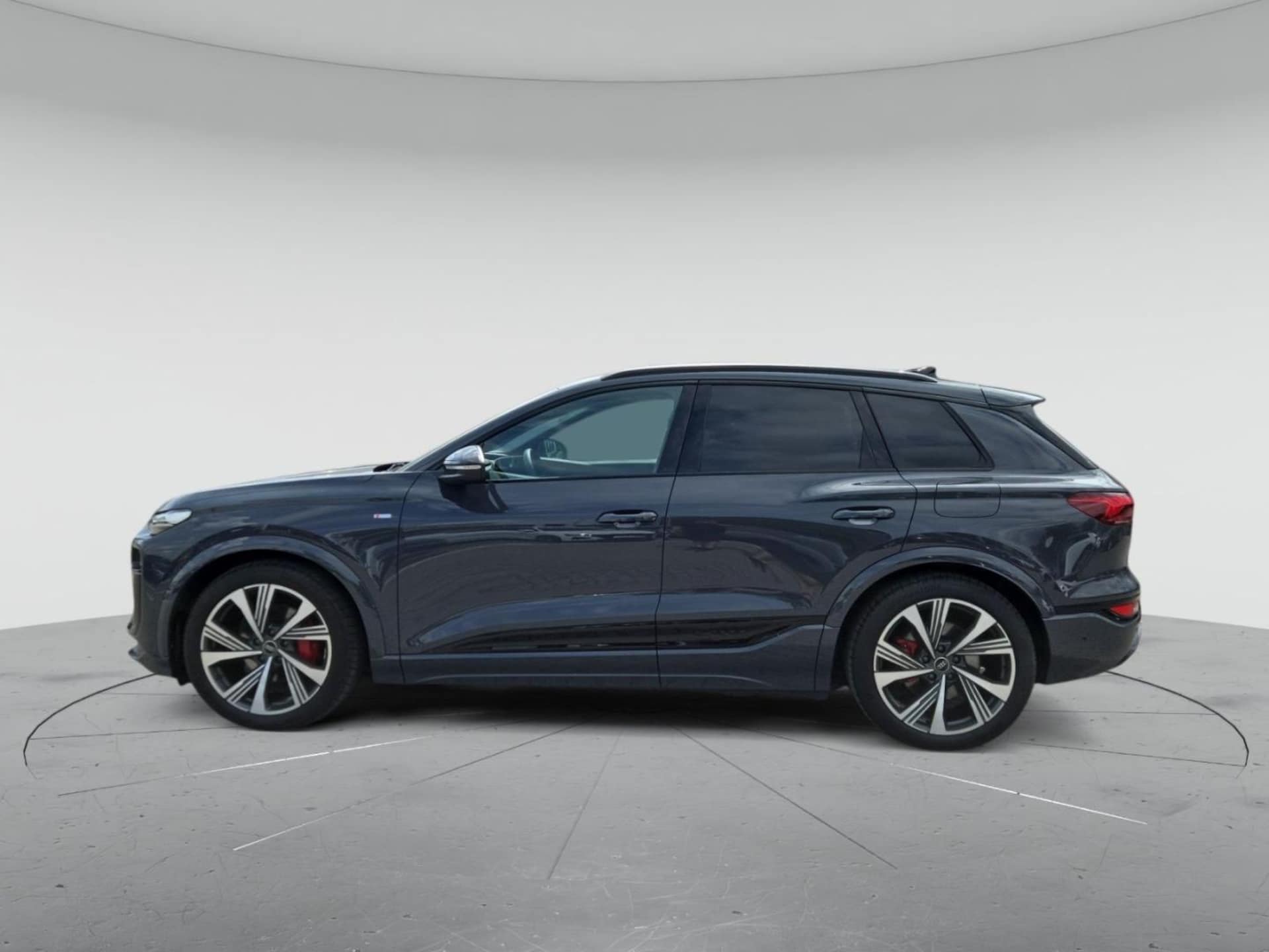Audi Q6 SUV e-tron