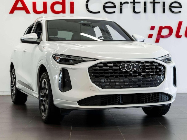 Image de {{modelName}} 2025 Audi Q5 