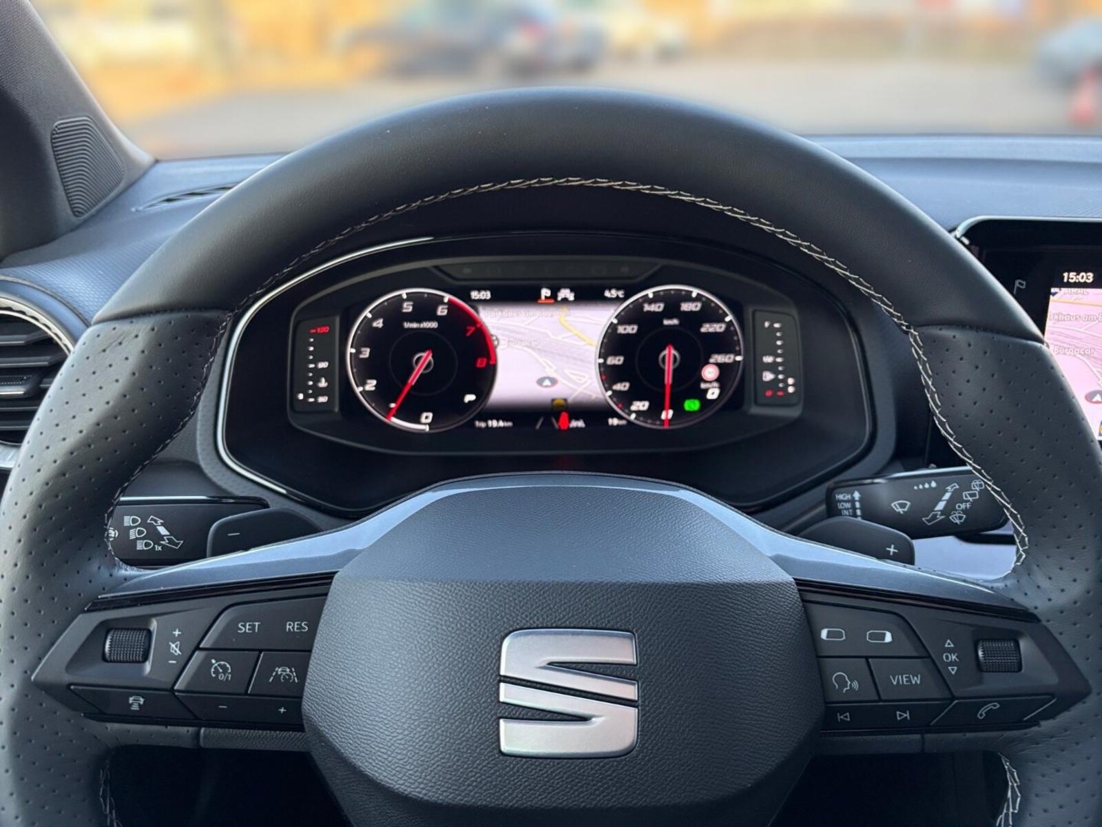SEAT Arona – Bild 13