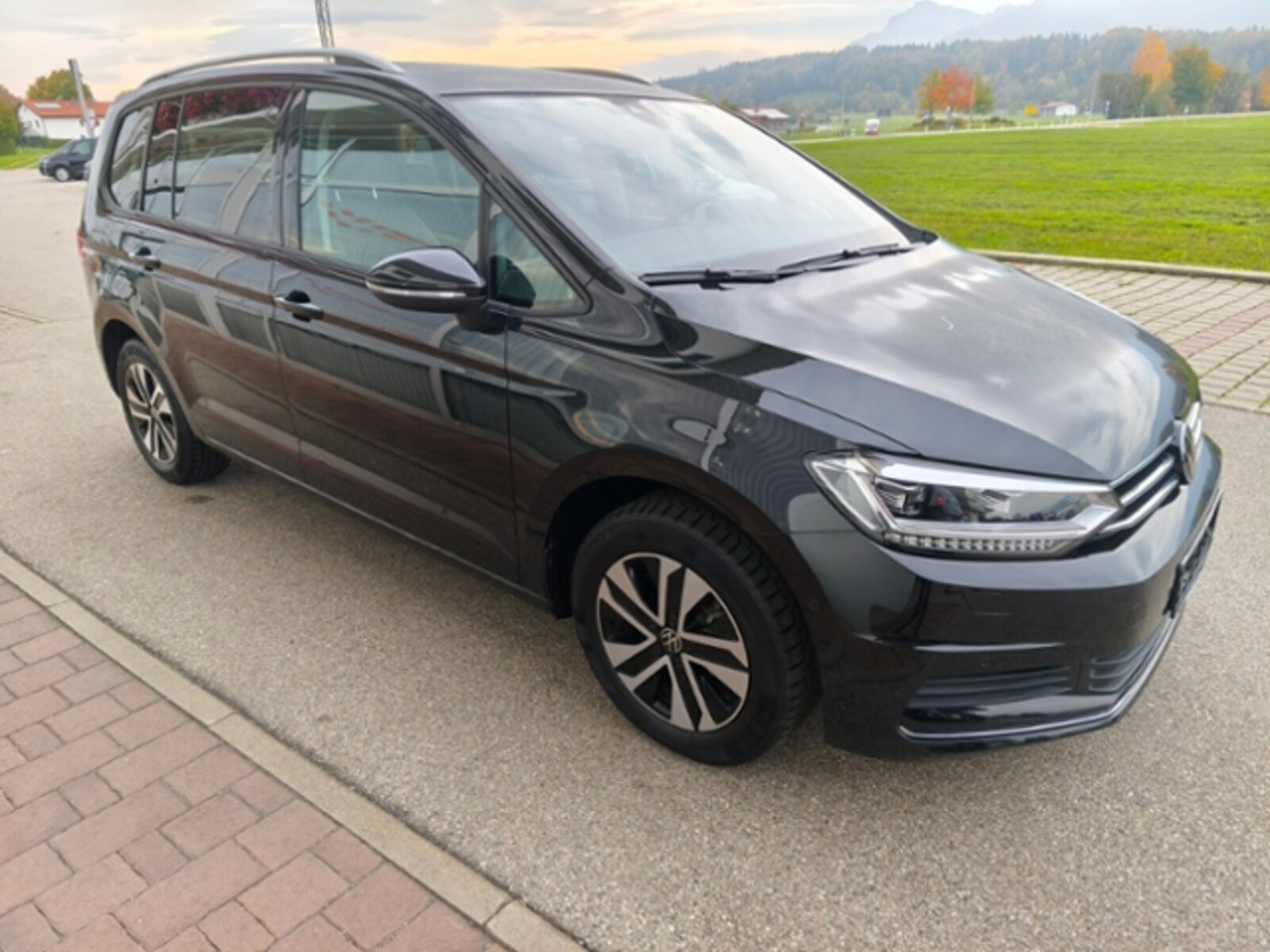 Volkswagen Touran – Bild 6