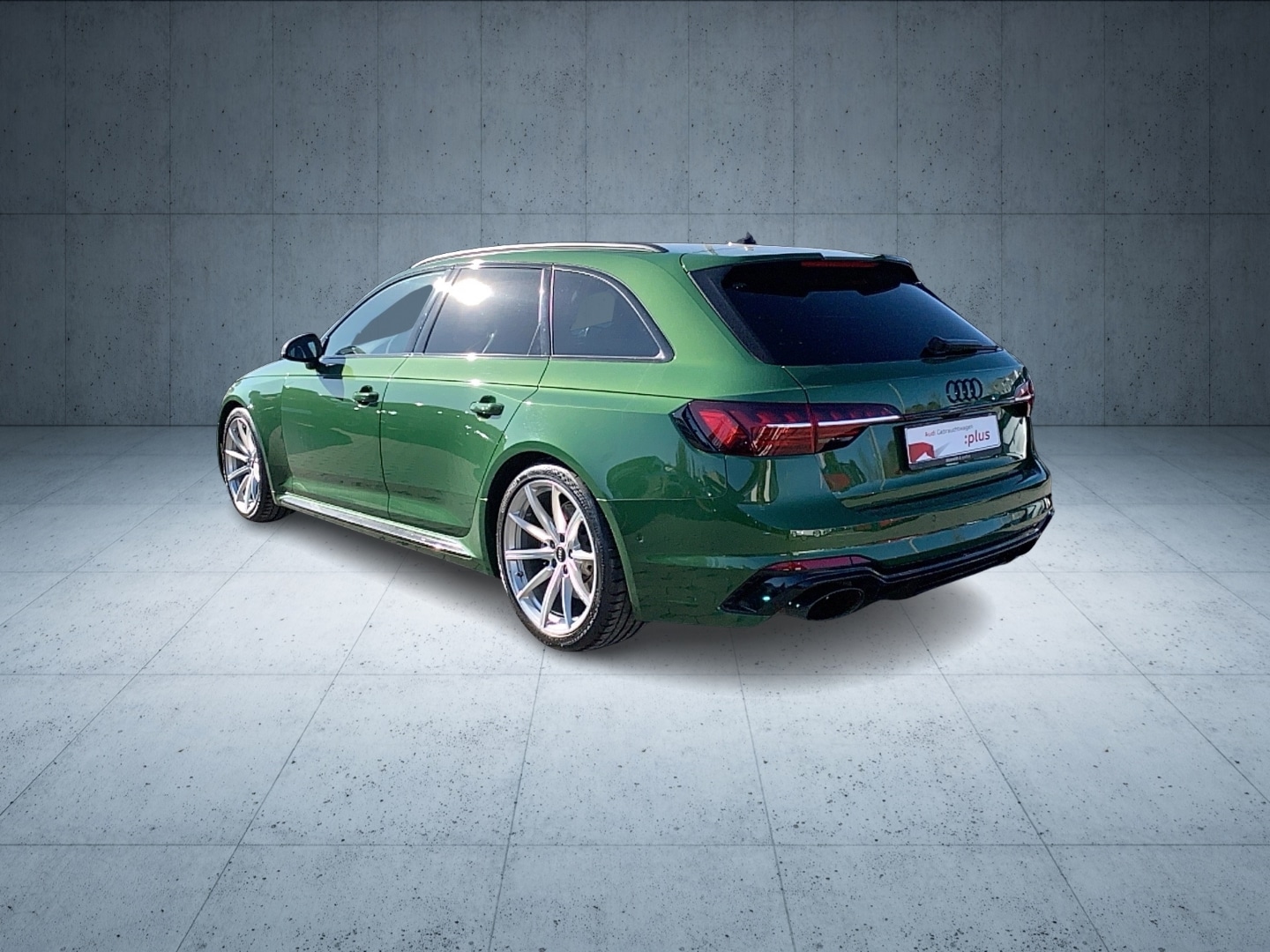 Image about Audi RS 4 Avant TFSI quattro tiptronic