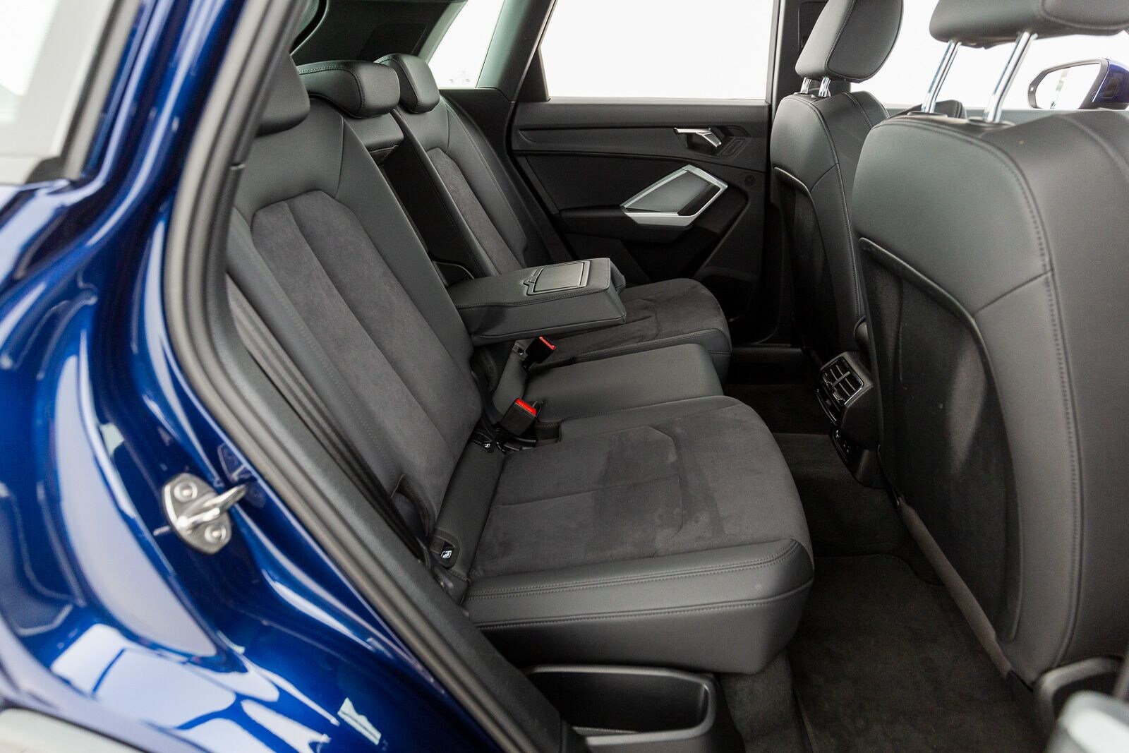 Image about Audi Q3 advanced 35 TDI S tronic