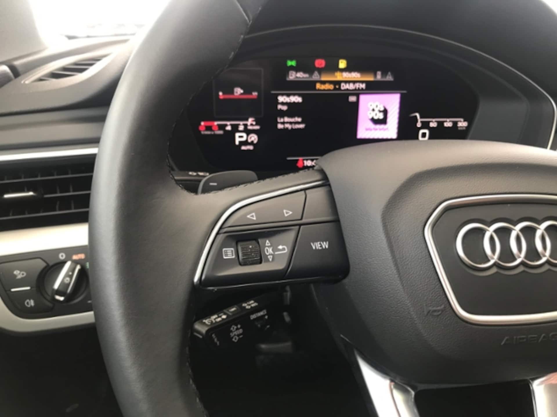 Audi A4 Avant S line