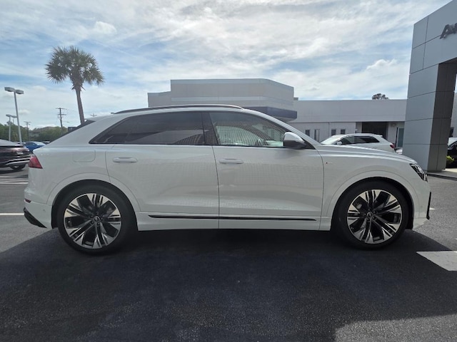 2026 Audi Q8