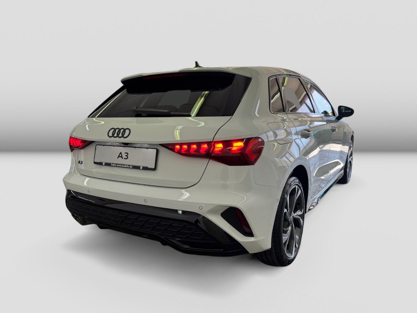 Bild über Audi A3 Sportback TFSI e TFSI e 150 kW S tronic - für weitere Informationen kontaktieren Sie den Audi Partner