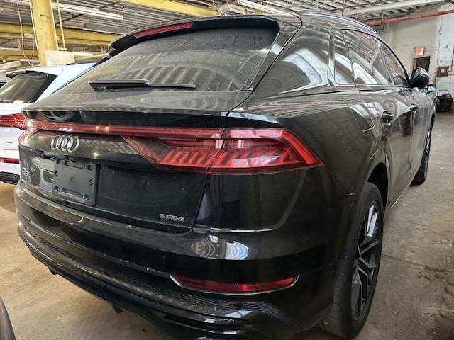 2022 Audi Q8