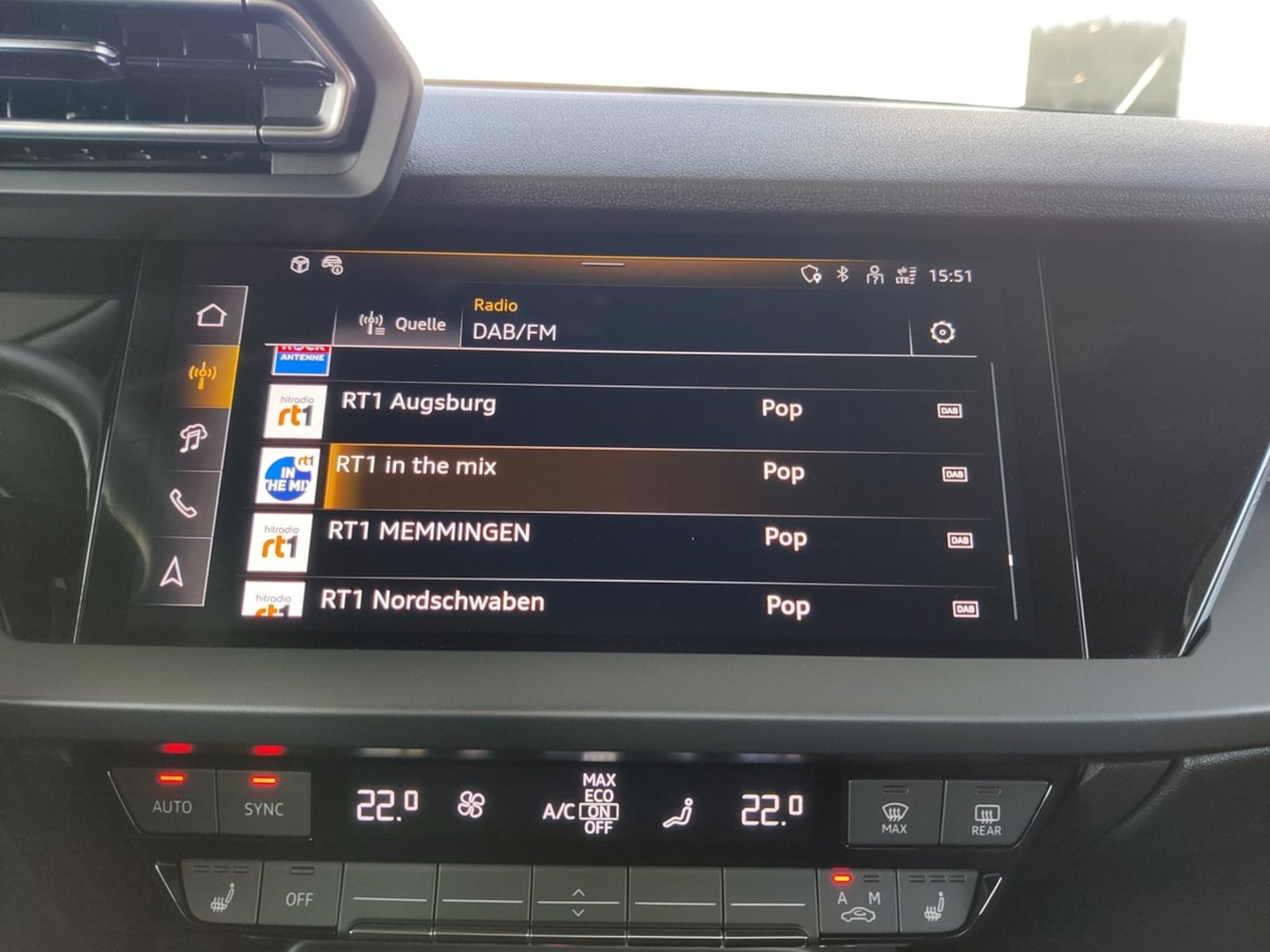 Bild über Audi A3 Sportback S line 35 TFSI S tronic - für weitere Informationen kontaktieren Sie den Audi Partner