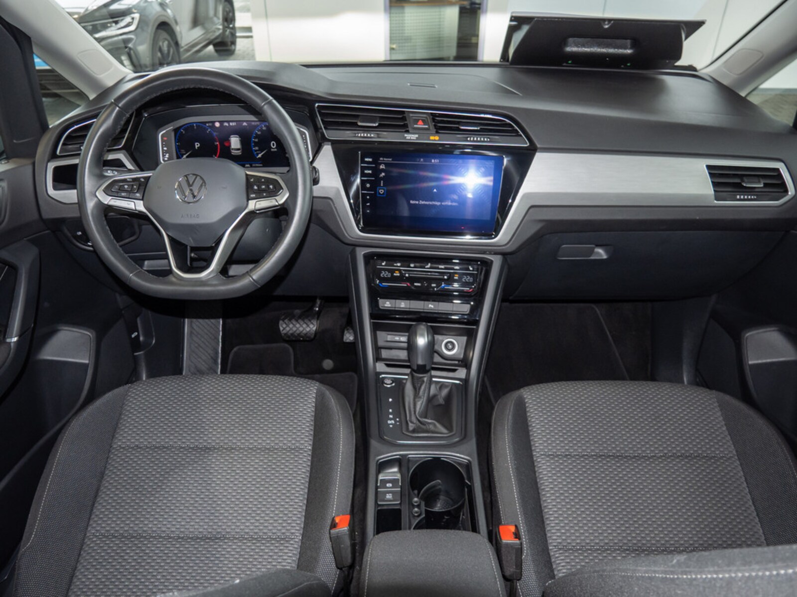 Volkswagen Touran – Bild 9