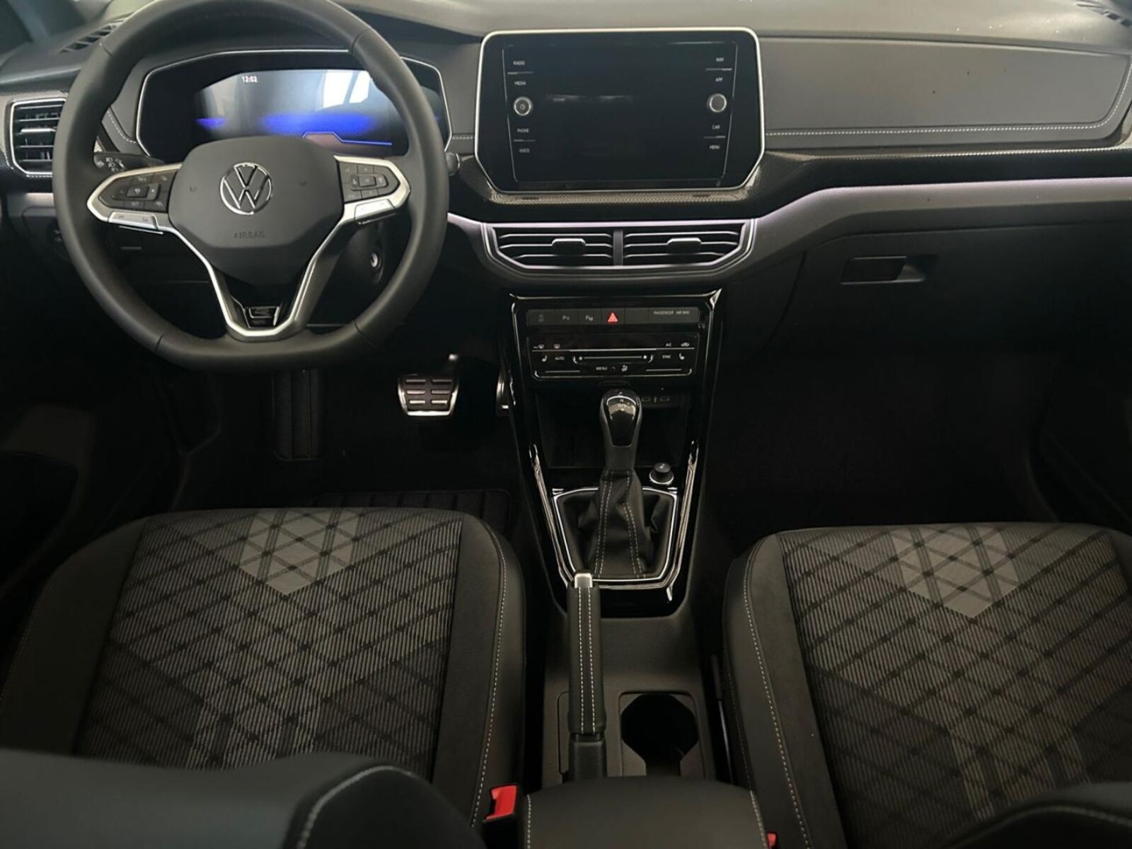 Volkswagen T-Cross – Bild 8