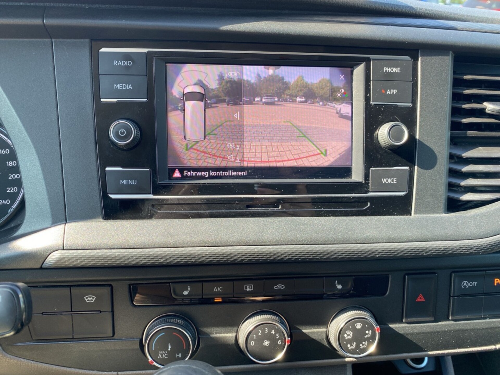 Volkswagen T6.1 Transporter Kasten kurzer Radstand