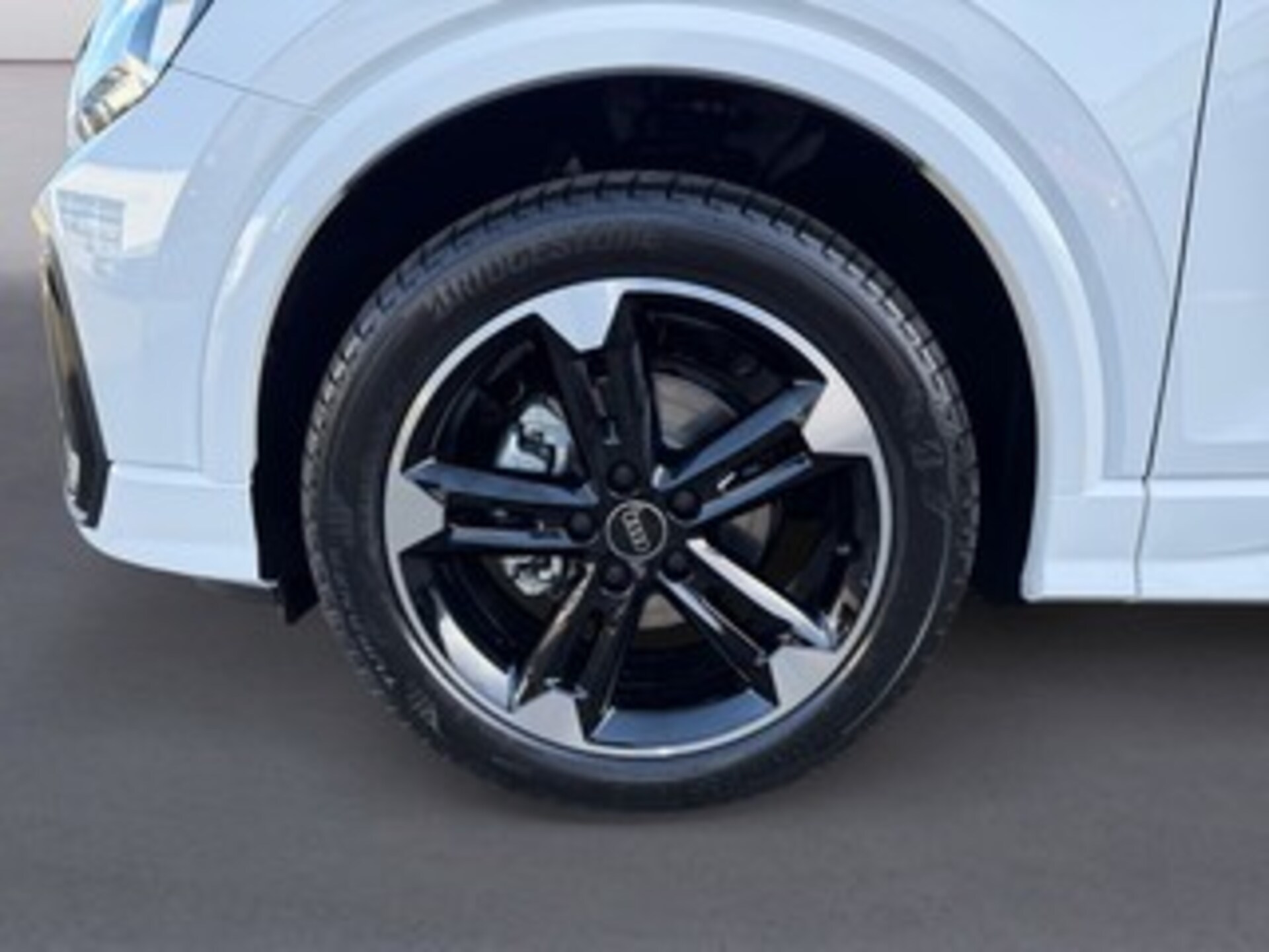 Audi Q2 S line