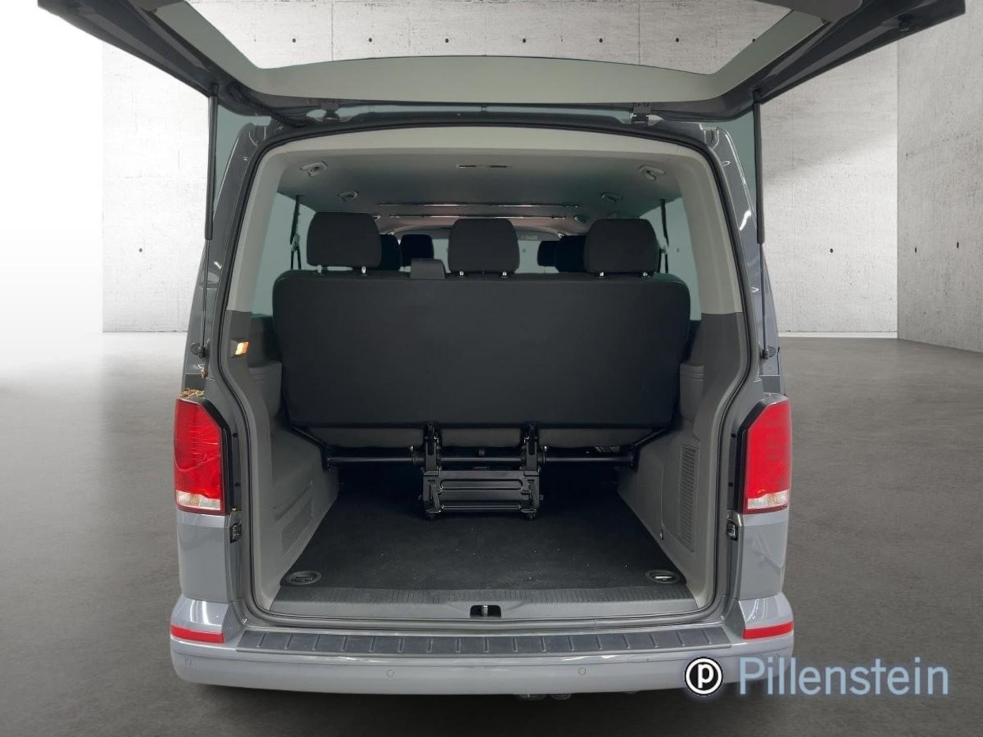 Volkswagen T6.1 Caravelle langer Radstand Comfortline