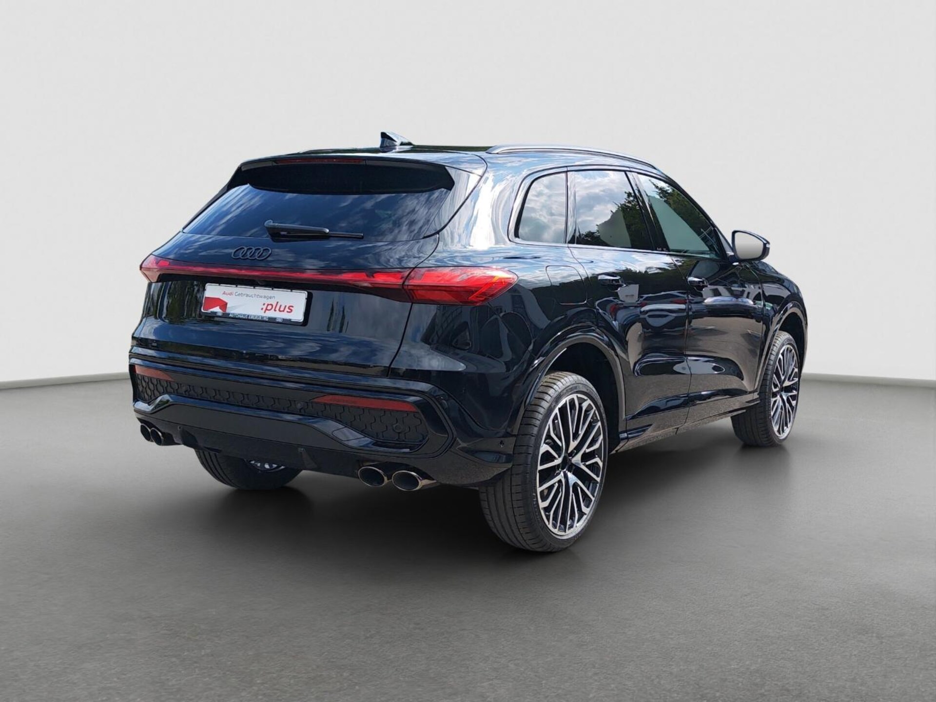 Audi SQ5 SUV edition one