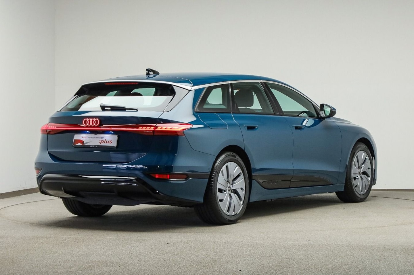 Bild über Audi A6 Avant e-tron e-tron 210 kW - für weitere Informationen kontaktieren Sie den Audi Partner