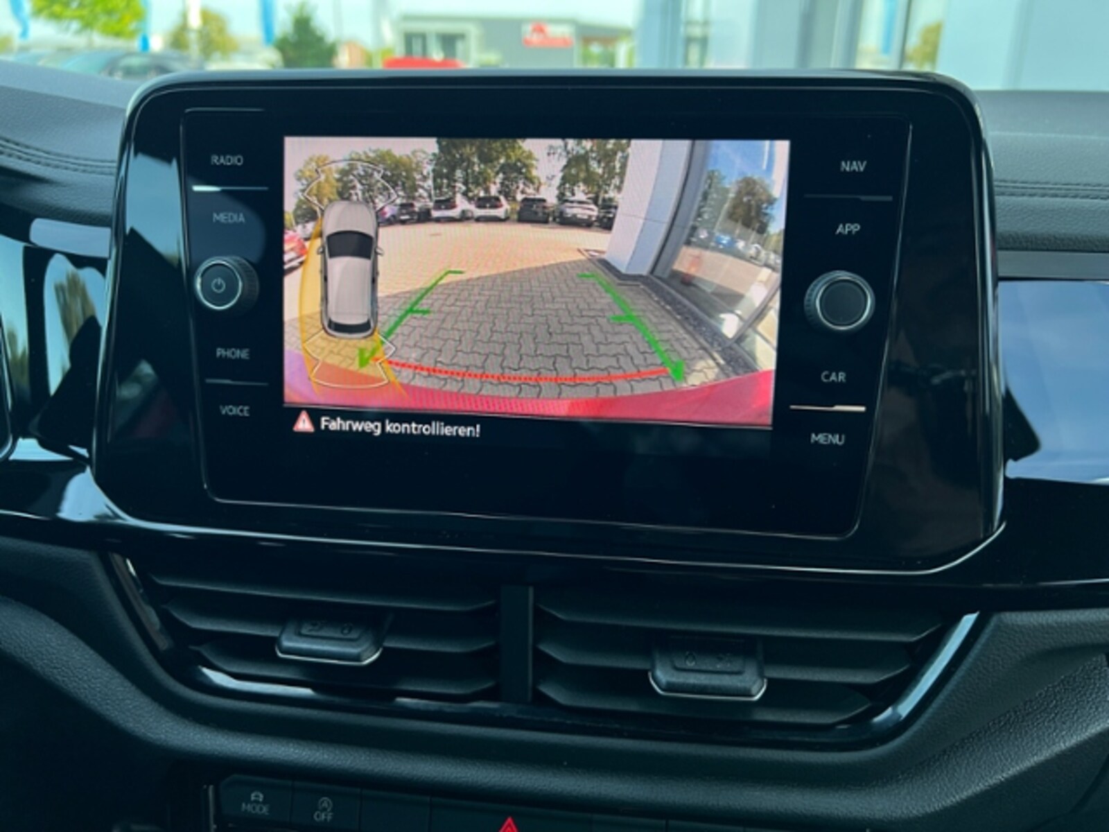 Volkswagen T-Roc – Bild 15