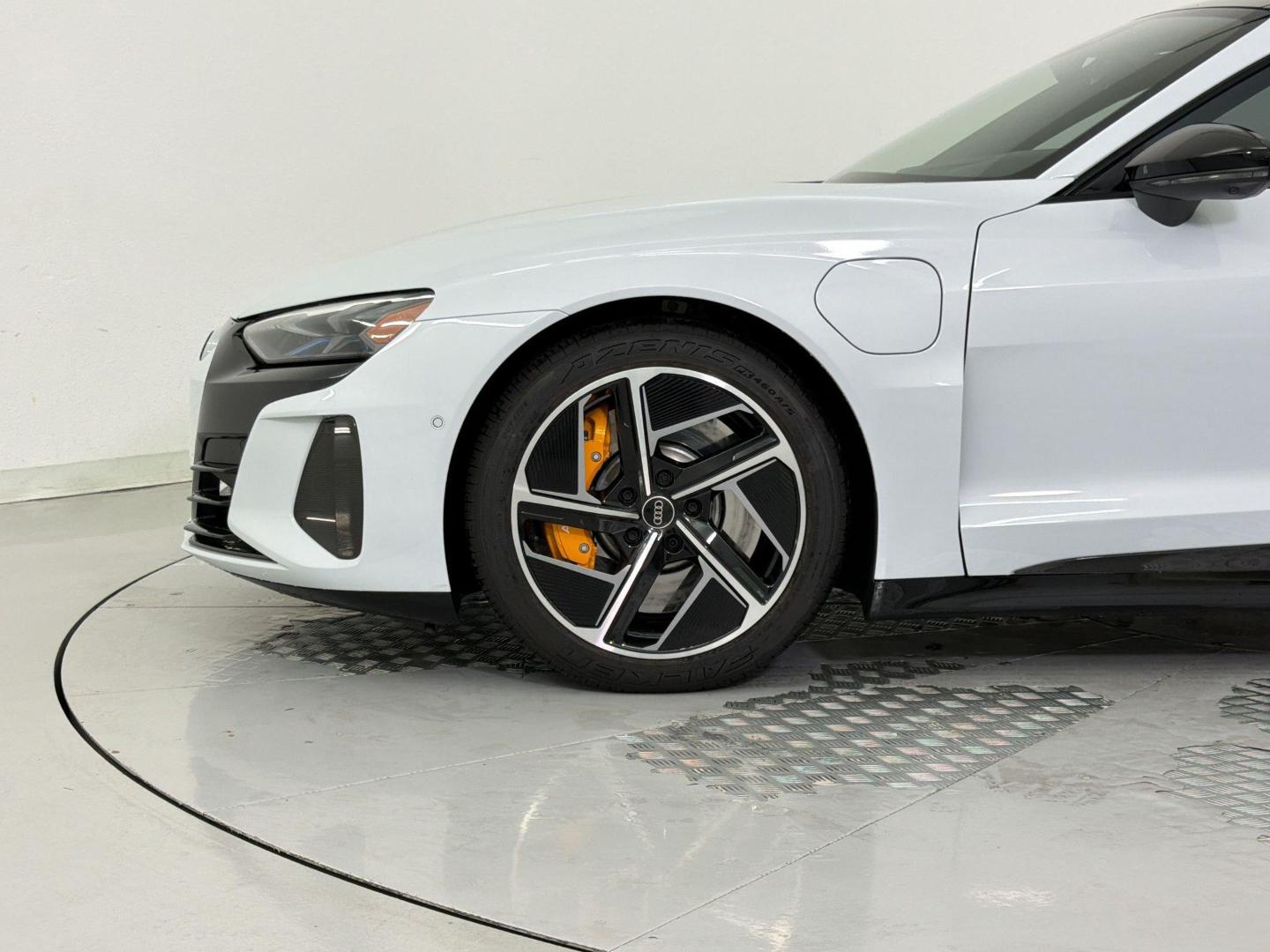 2024 Audi RS e-tron GT Base - Photo 24