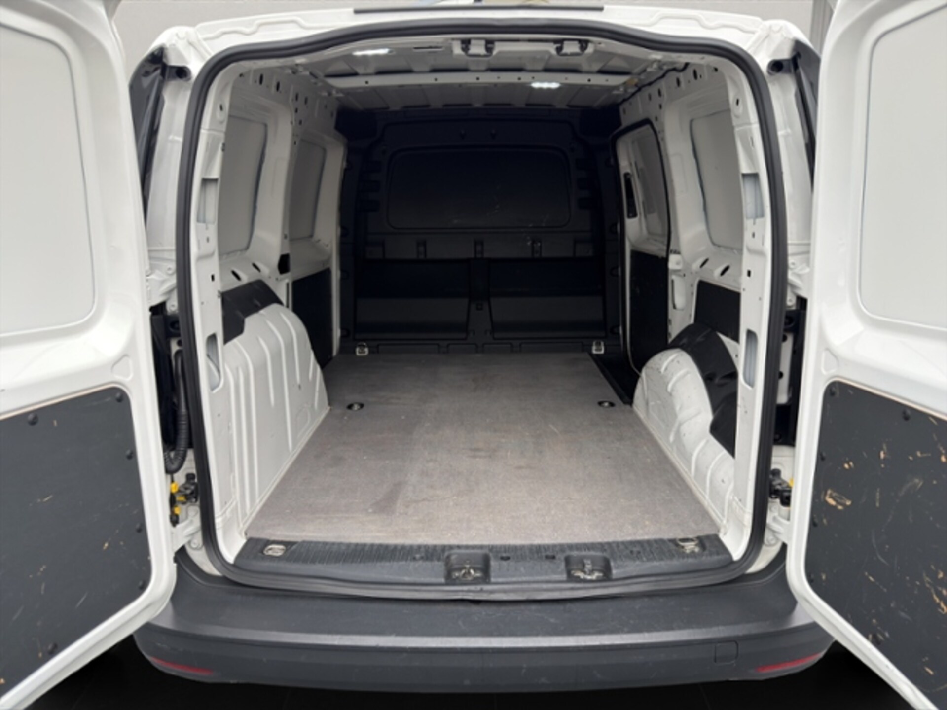 Volkswagen Caddy Maxi Cargo EcoProfi