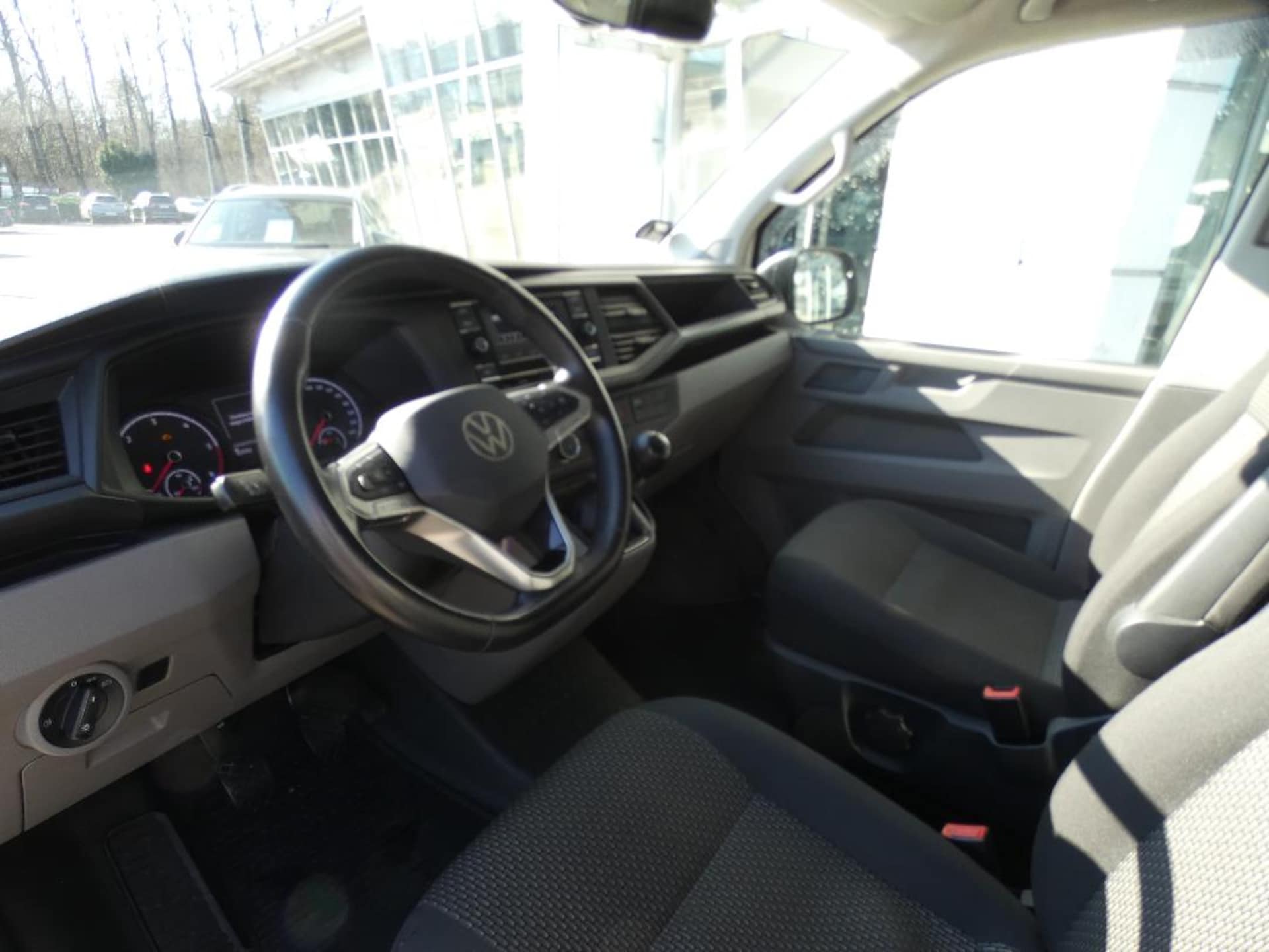 Volkswagen T6.1 Transporter Kasten kurzer Radstand