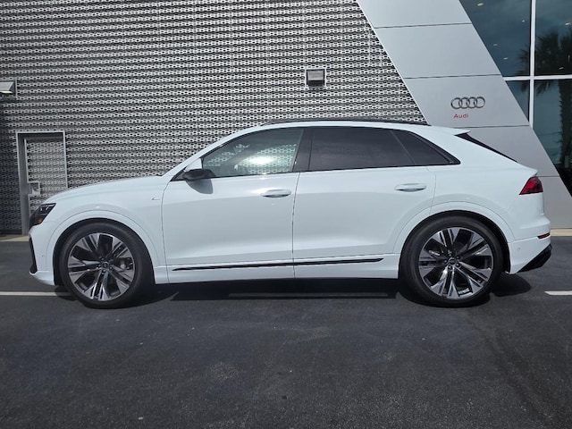 2026 Audi Q8 Premium Plus - Photo 7