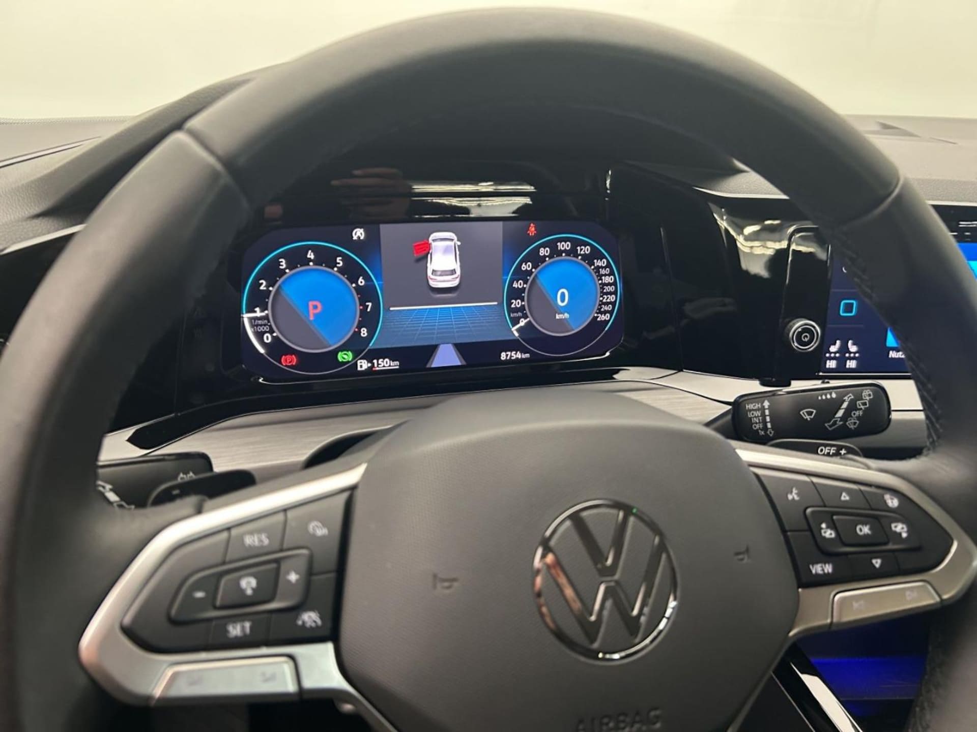Volkswagen Golf Style