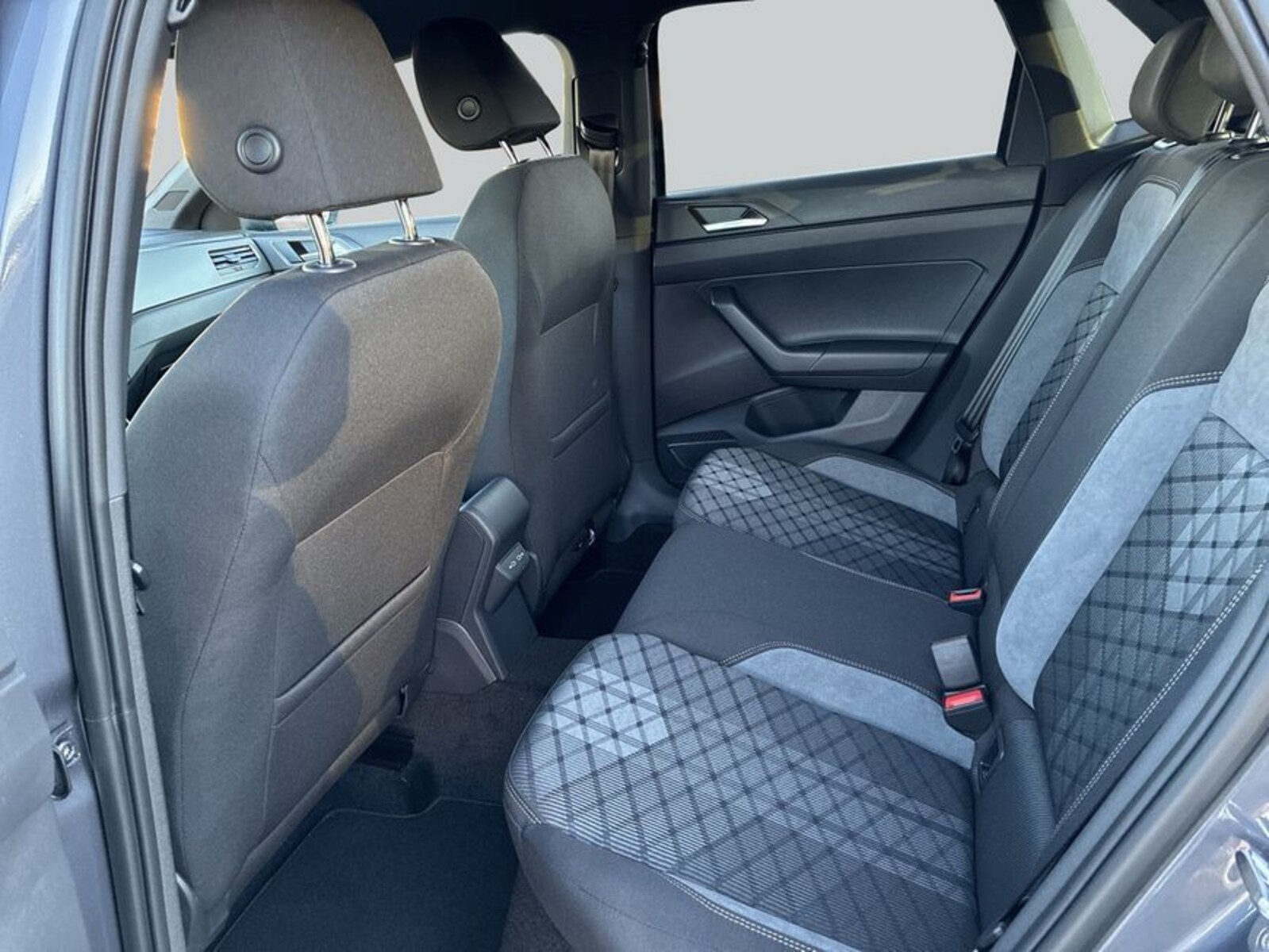 Volkswagen Polo – Bild 10