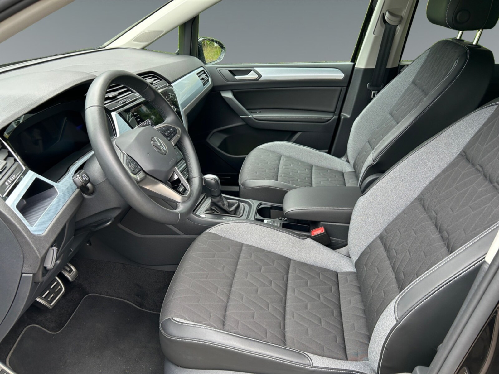 Volkswagen Touran – Bild 10