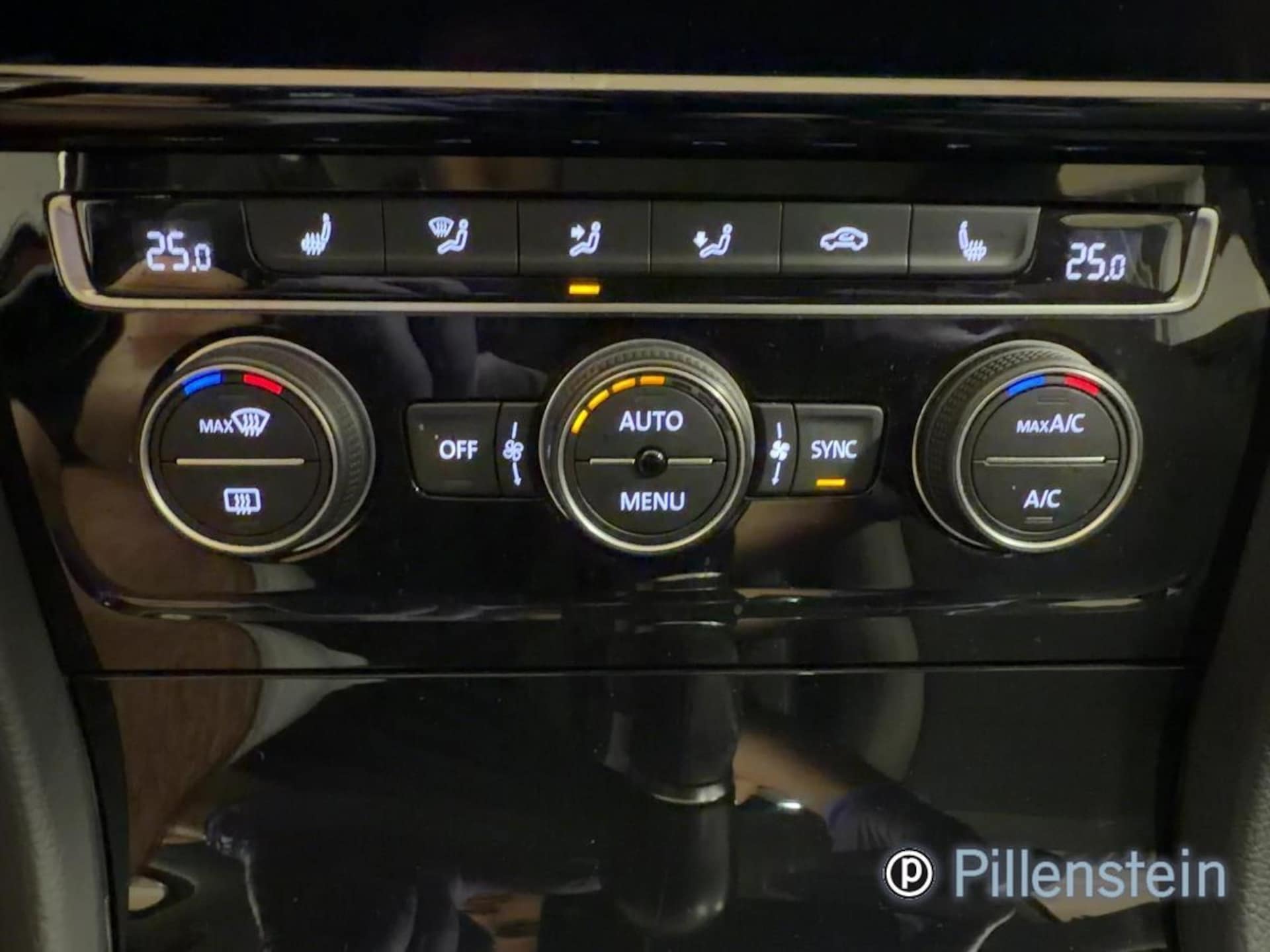 Volkswagen Golf Highline