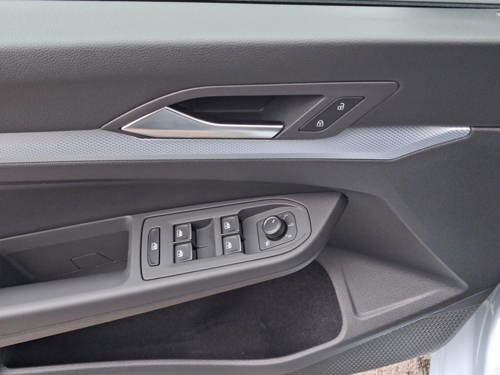 Volkswagen Golf Variant – Bild 8