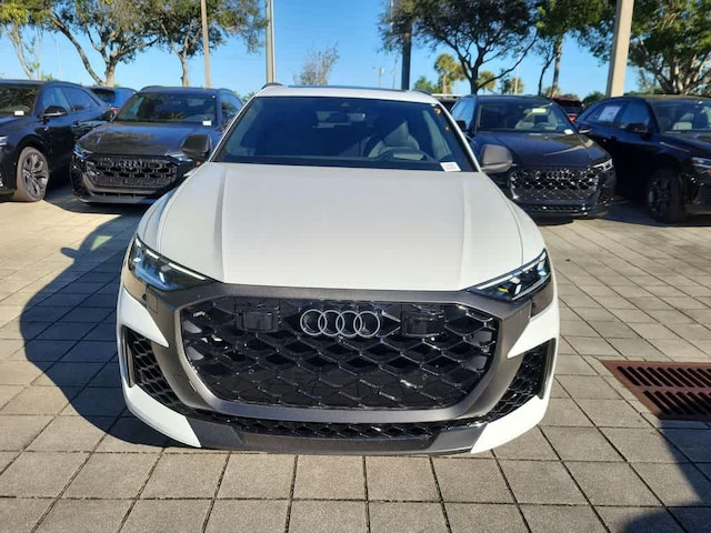 2026 Audi RS Q8 SUV performance