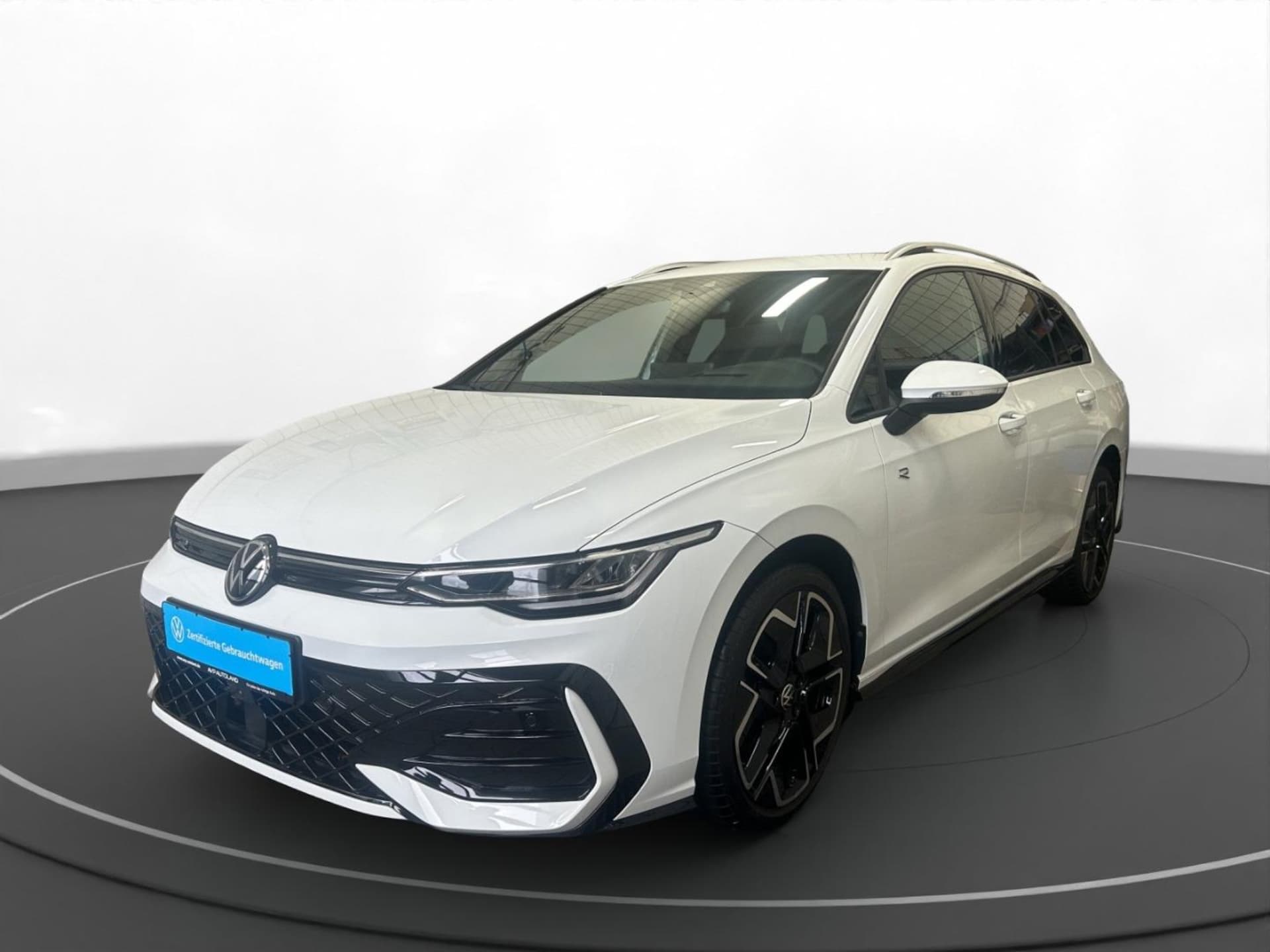 Volkswagen Golf Variant R-Line