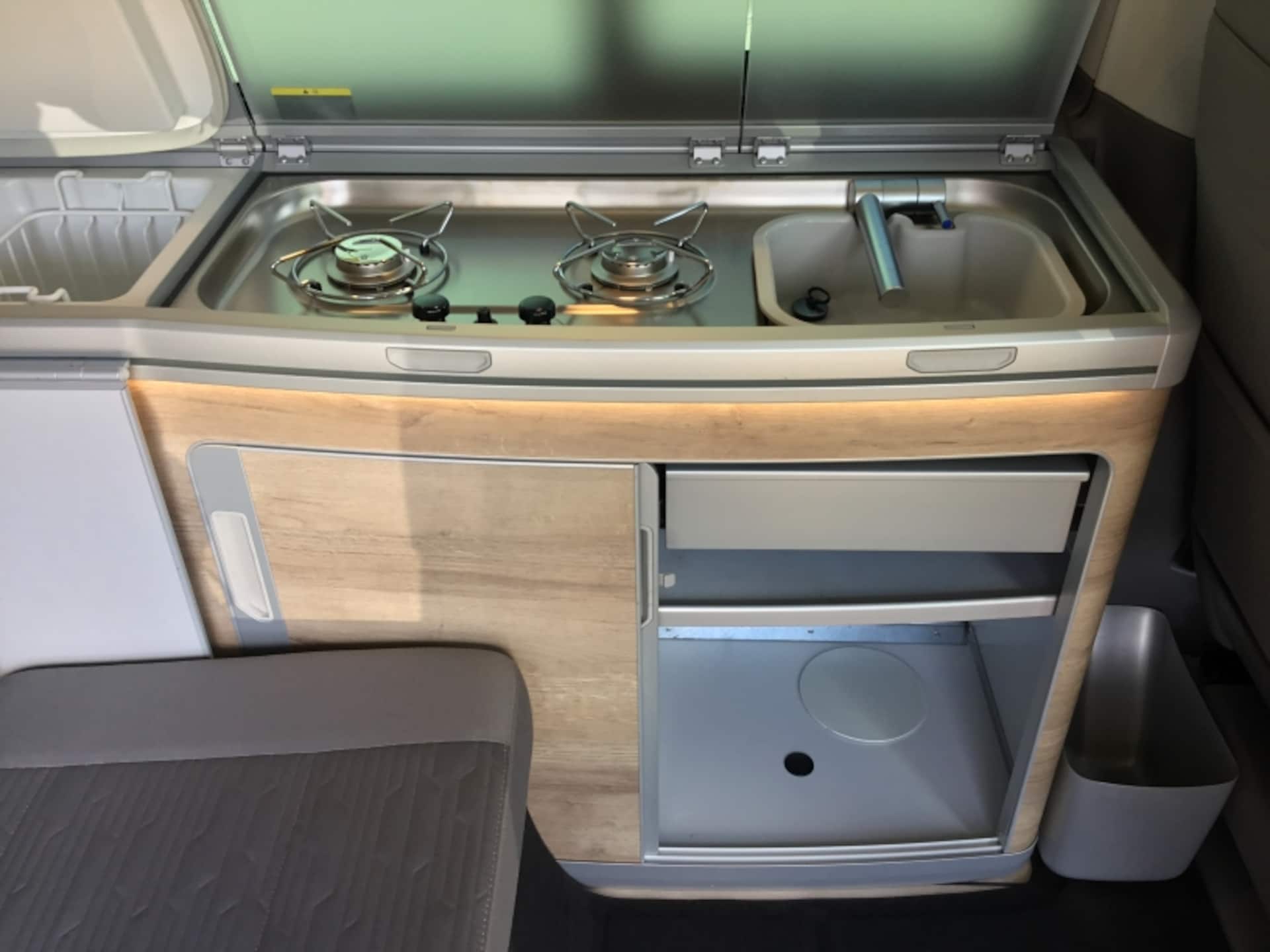 Volkswagen T6.1 California Ocean