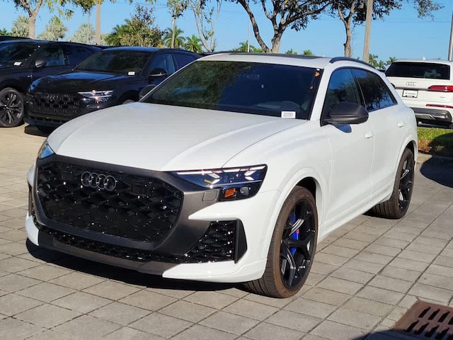 2026 Audi RS Q8 SUV performance