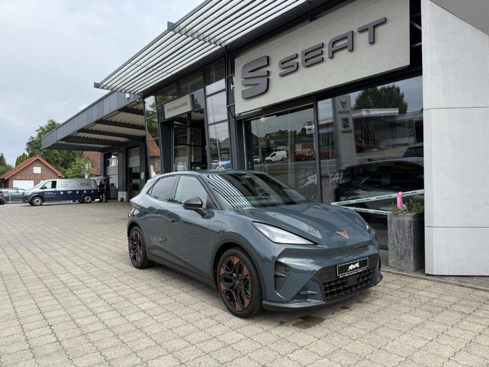 CUPRA Raval