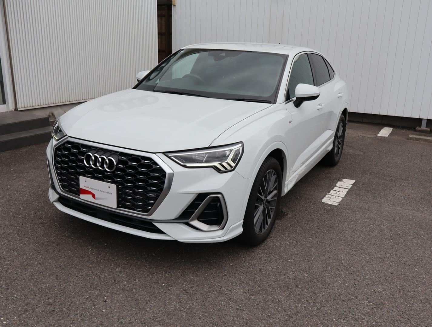Audi Q3 Sportback 35 TFSI S line for more details contact your dealer