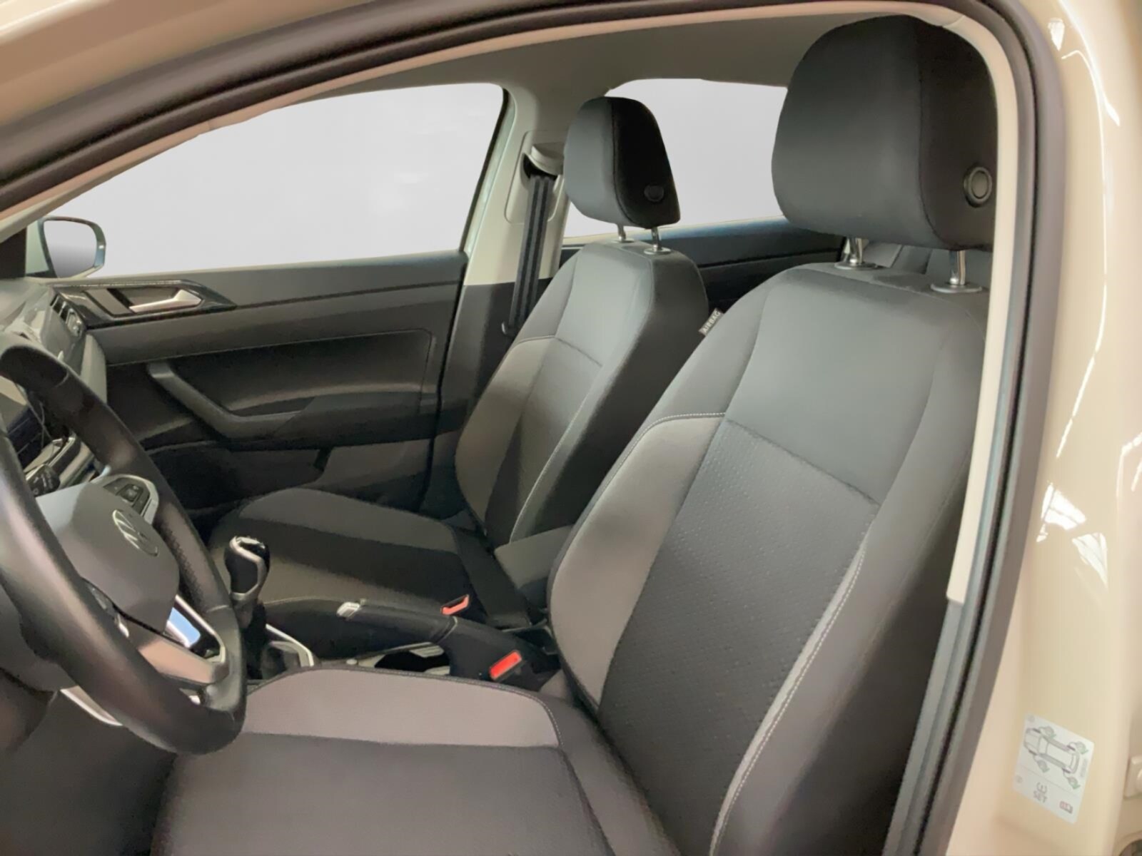 Volkswagen Polo – Bild 11