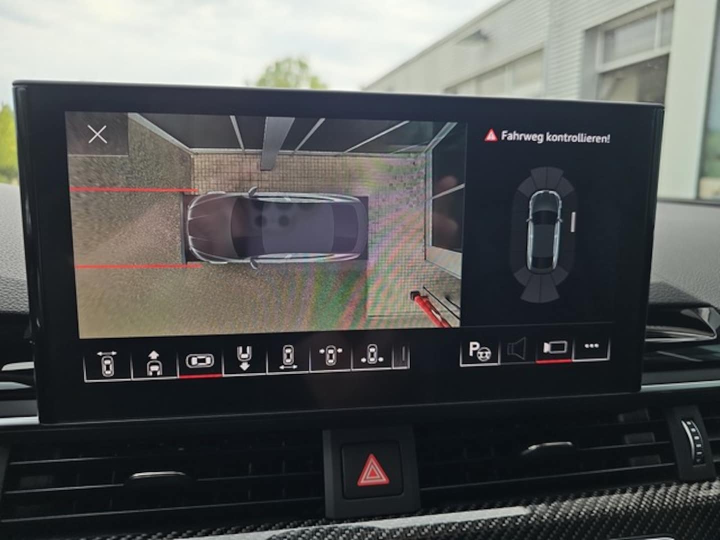 Bild über Audi RS 5 Sportback TFSI quattro tiptronic - für weitere Informationen kontaktieren Sie den Audi Partner
