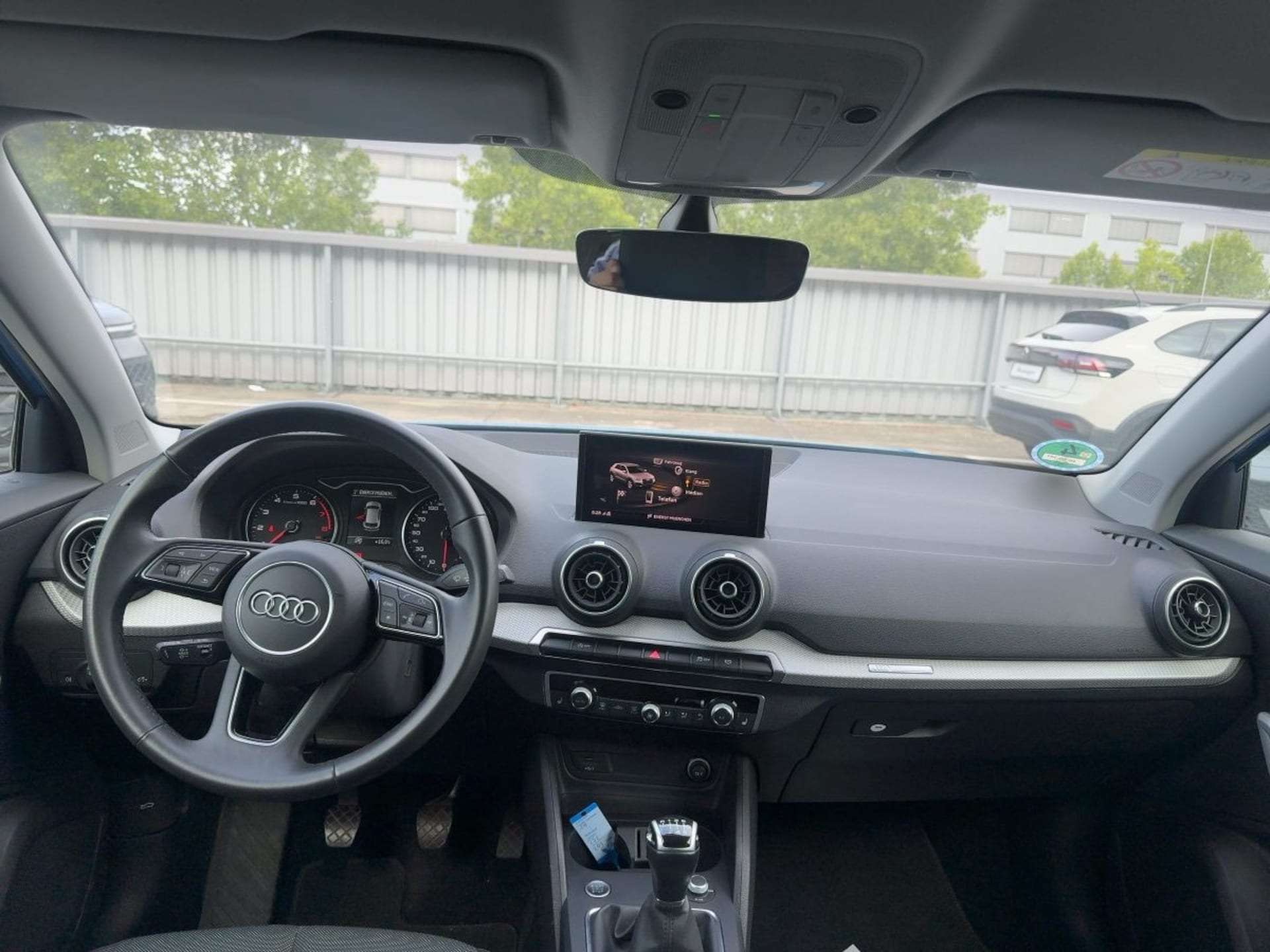 Audi Q2 S line