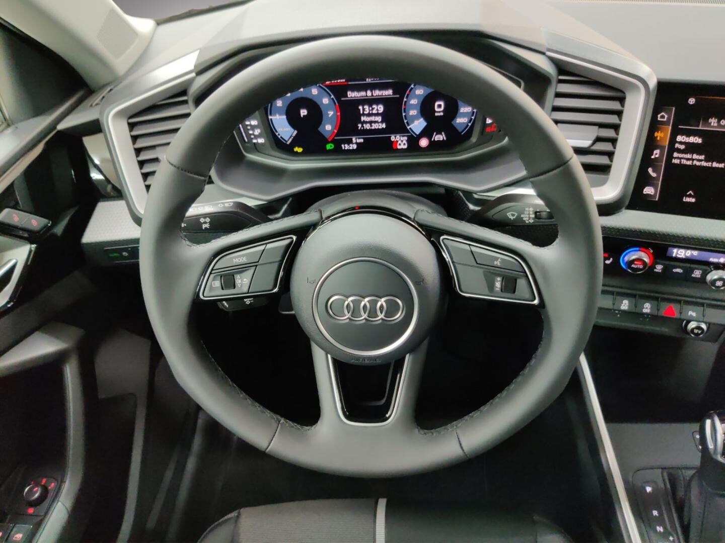 Bild über Audi A1 Sportback advanced 30 TFSI S tronic - für weitere Informationen kontaktieren Sie den Audi Partner