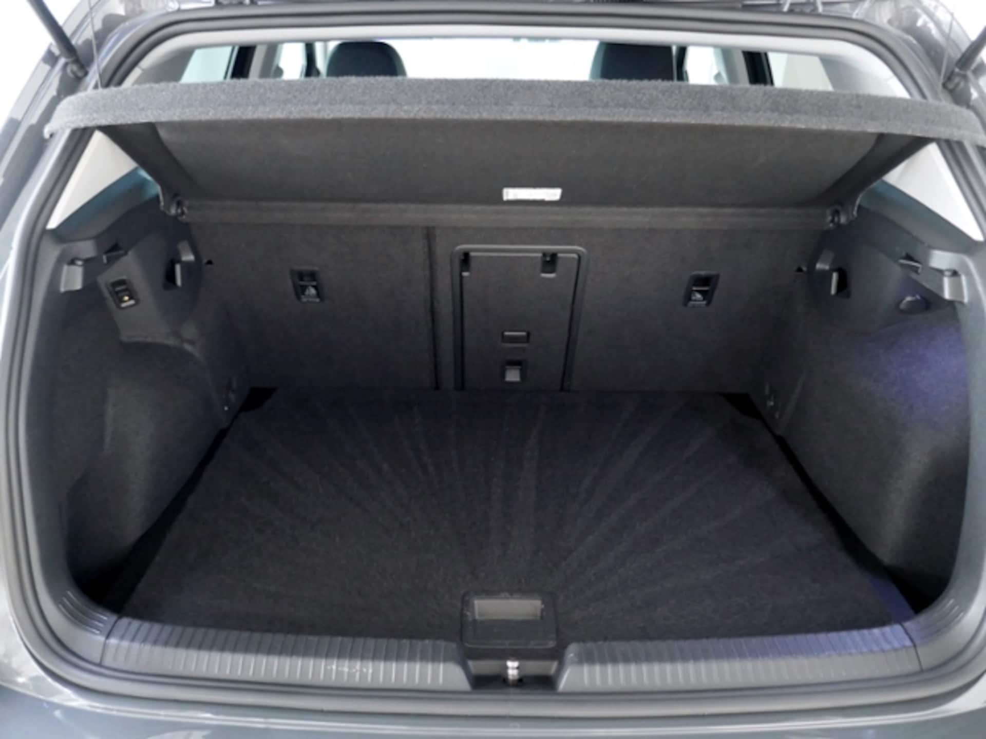 Volkswagen Golf Active