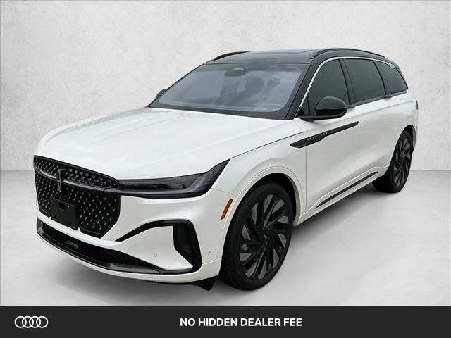 2024 Lincoln Nautilus Black Label AWD's photo
