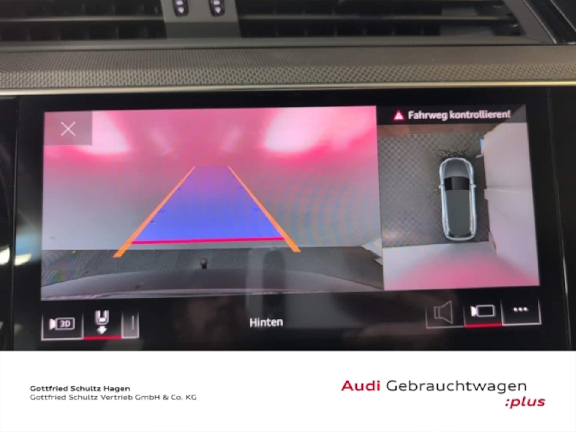 Audi Q8 e-tron S line
