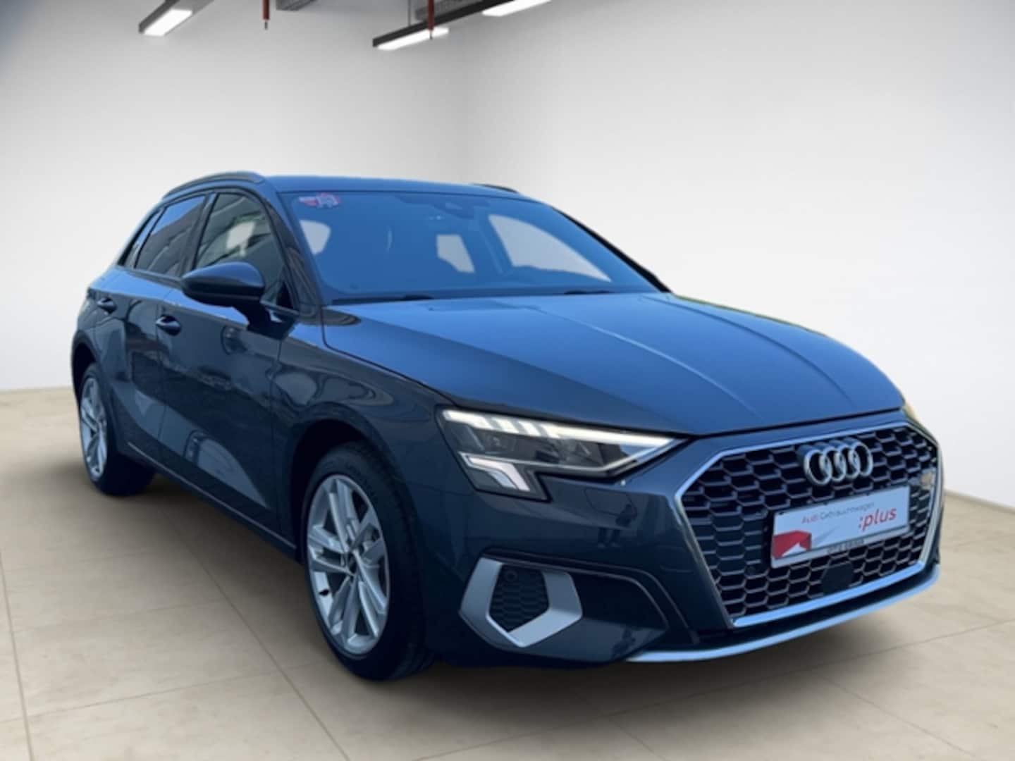 Bild über Audi A3 Sportback TFSI e advanced 40 TFSI e S tronic - für weitere Informationen kontaktieren Sie den Audi Partner