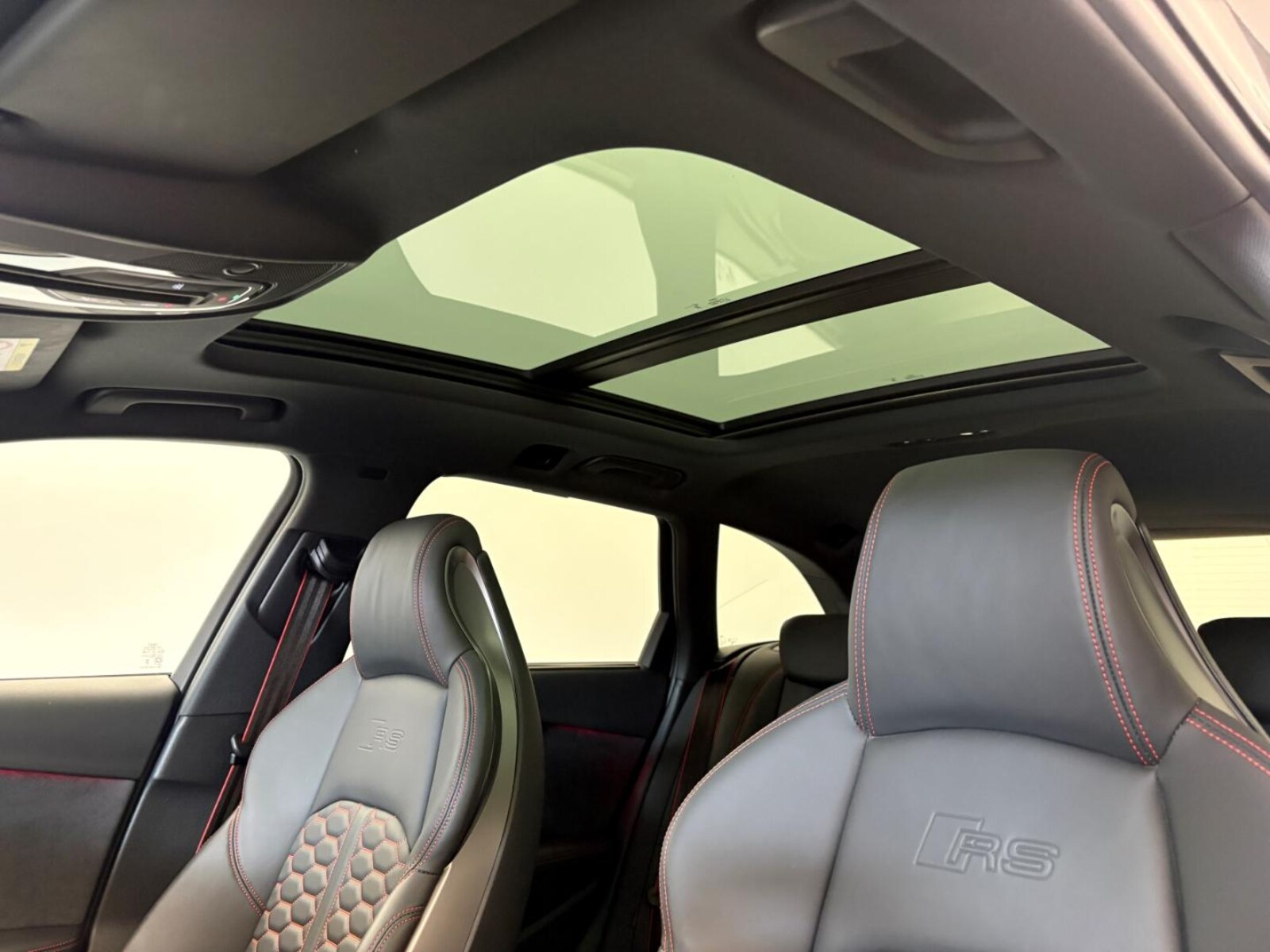 Audi RS 4 Avant – Bild 14
