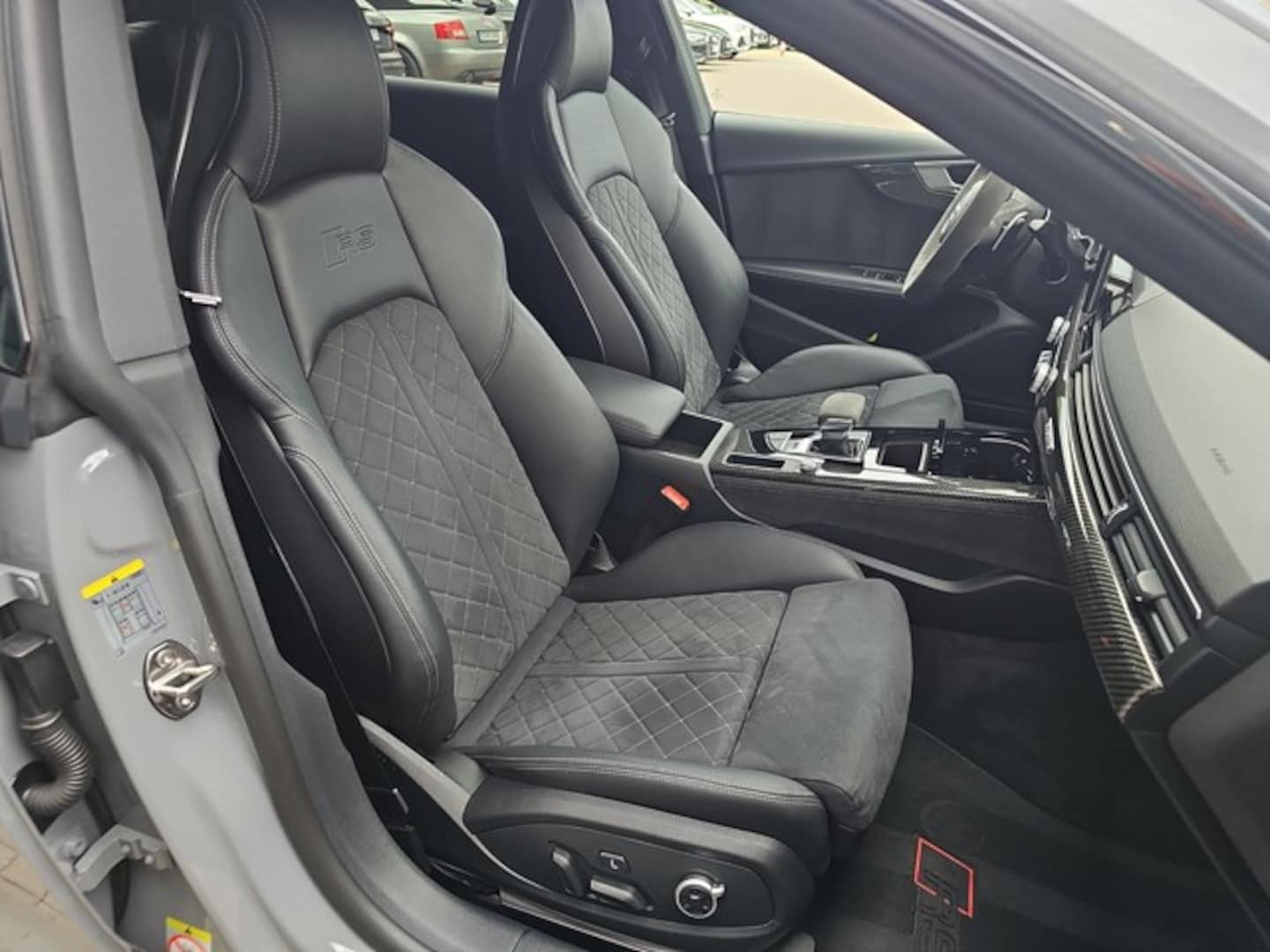 Bild über Audi RS 5 Sportback TFSI quattro tiptronic - für weitere Informationen kontaktieren Sie den Audi Partner